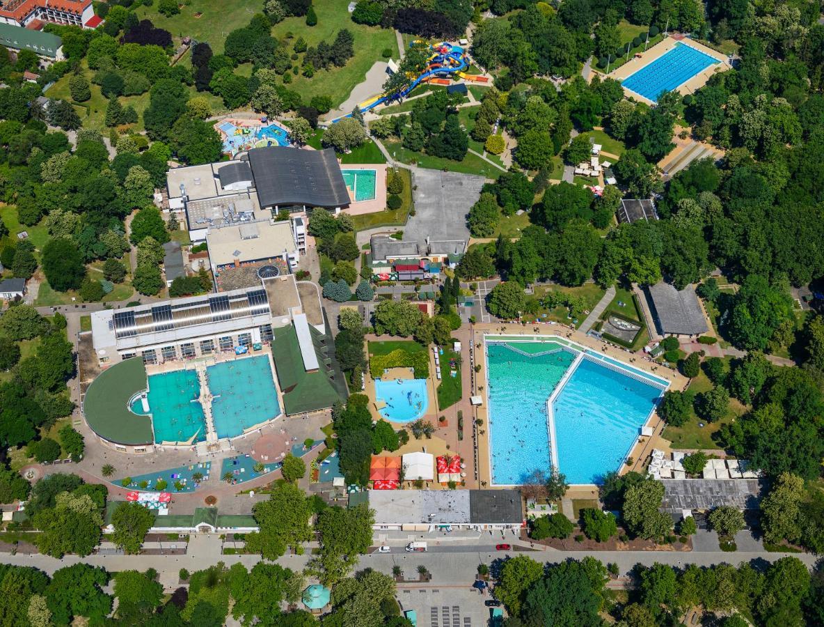 Ametiszt Hotel Harkány מראה חיצוני תמונה