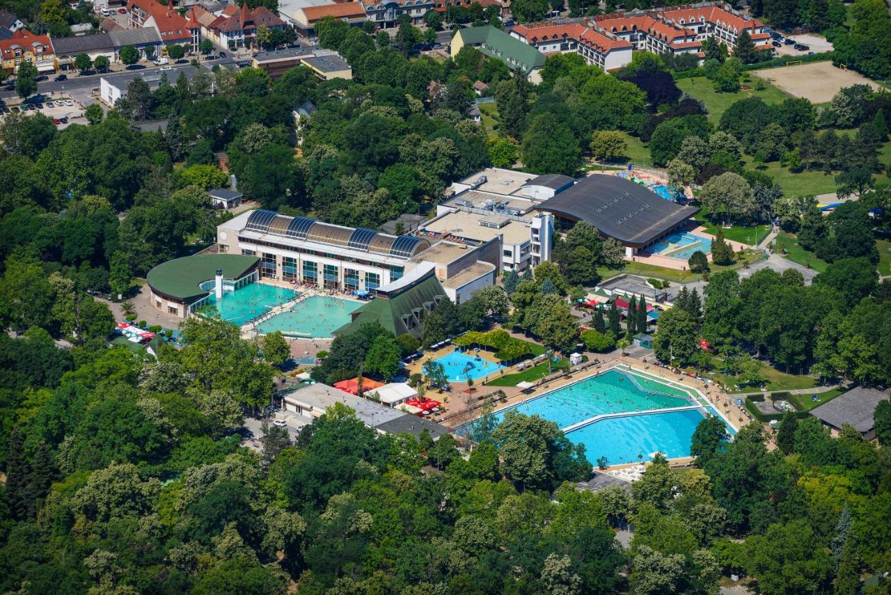 Ametiszt Hotel Harkány מראה חיצוני תמונה