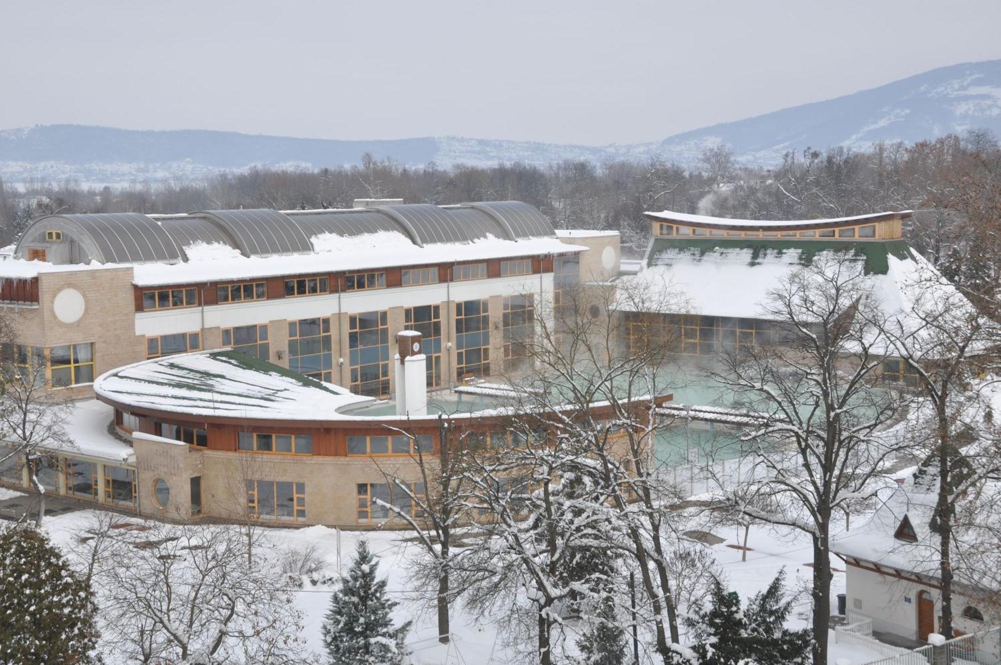 Ametiszt Hotel Harkány מראה חיצוני תמונה