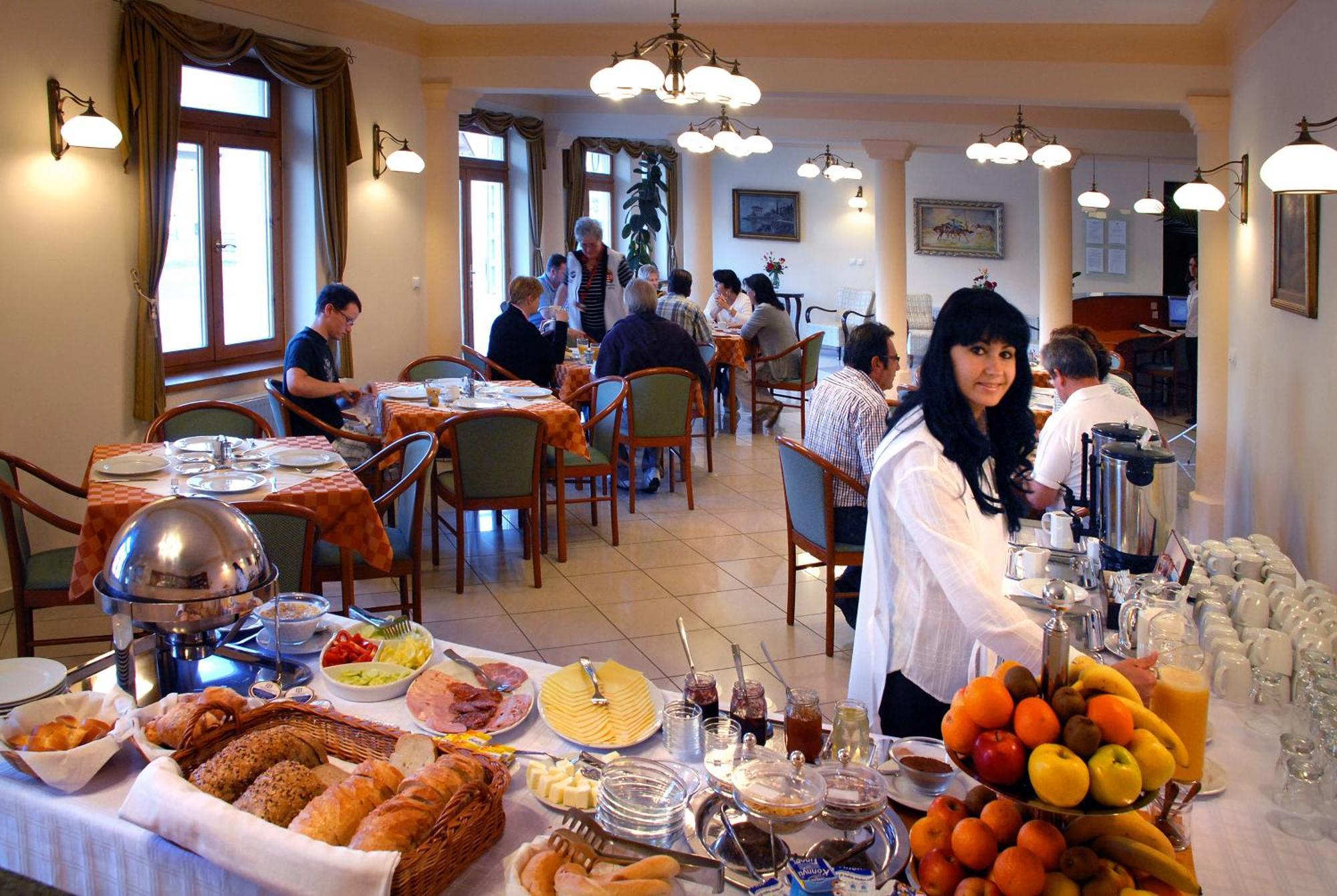 Ametiszt Hotel Harkány מראה חיצוני תמונה