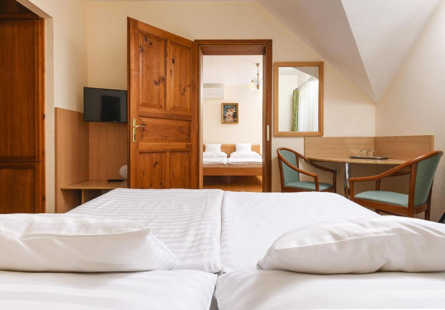 Ametiszt Hotel Harkány מראה חיצוני תמונה