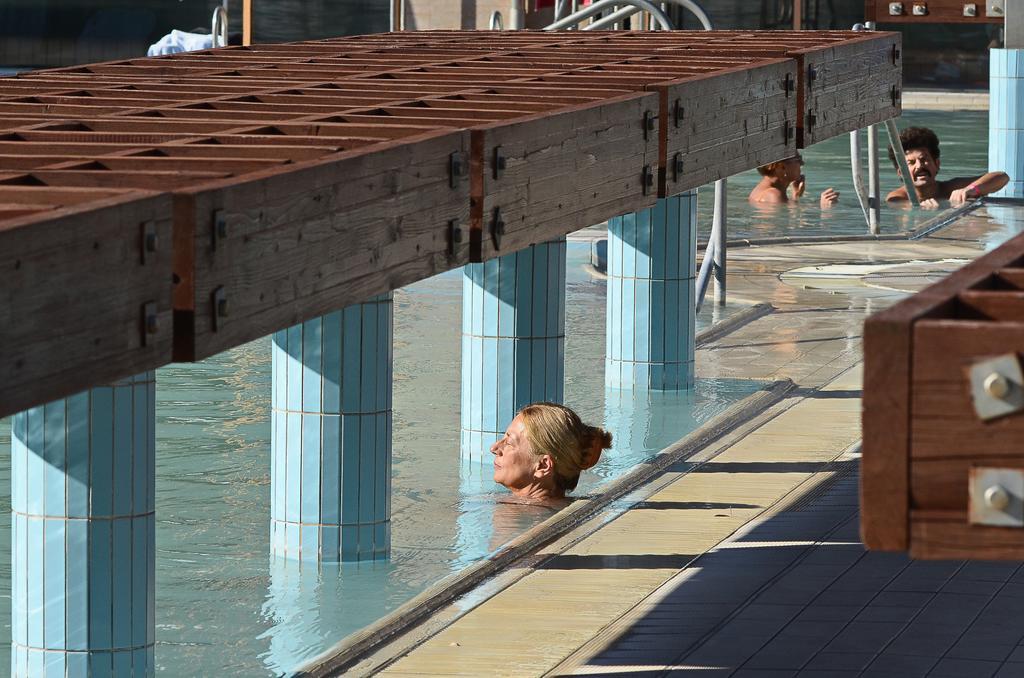Ametiszt Hotel Harkány מראה חיצוני תמונה
